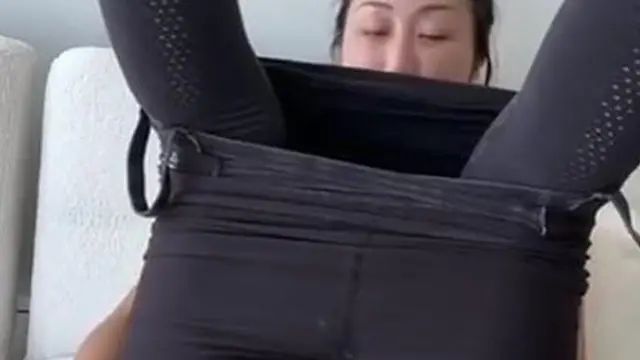 Slutty Jenny Rose gets pounded raw by Nicole Doshi′s massive cock🌭 while slobbing cum