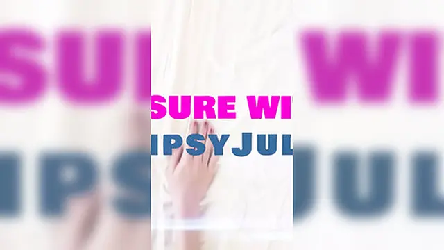 Massive clit focus! Rough fingering👉!