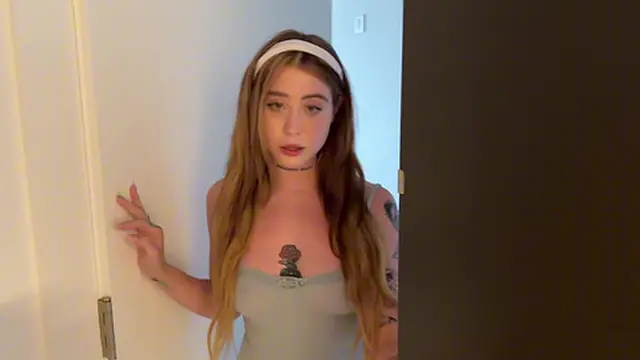 Fucked by Best Friend′s Busty Girl - Rosie Rider