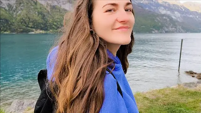 Cute girlfriend gets creamed hard after  vacation!