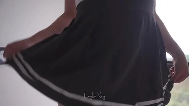 Sexy Babe Craves Your Cock🌭 - Layla Ray