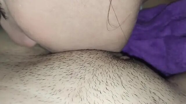 Young amateur girls end up in a hot lesbian follada