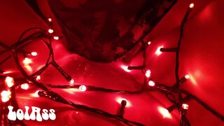 Regalo di Natale: 2 cazzi tutti per me! Mi sborrano in figa —  il cornuto lecca tutto e poi mi bacia