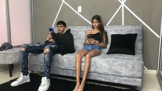aliany fucks a stranger in the dentistry waiting room - TUflacasex
