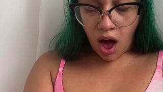 Test Driving Funzzee Thrusting Dildo