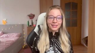 All you need to know about LATEX FETISH (pvc, leather)