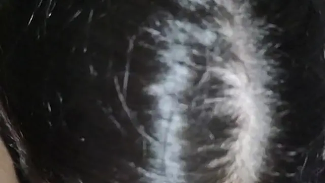 O Wellington Prado levou um boquete intenso no pau grande cheio de veias e lambuzou meu rosto