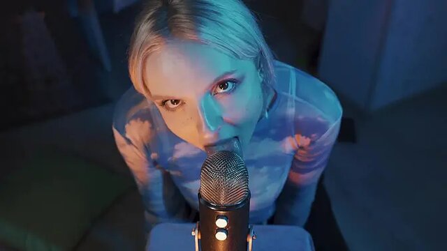 Elsa's Soft Licking Sounds Relax ASMR Fans