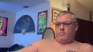 masturbation with left arm after shoulder surgery cell phone view
