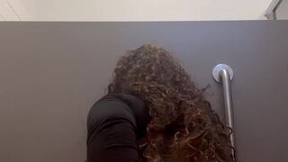 CUM JOIN ME FOR LUNCH ????