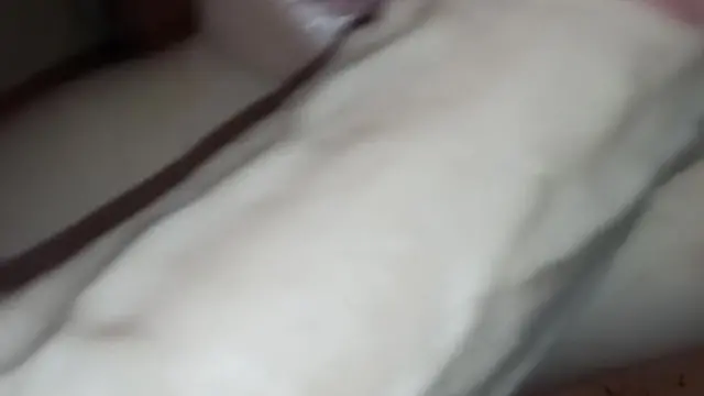 Monster cock doesn′t fit in my tight pussy!