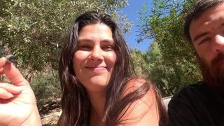 Friendly neighbor milf gets her throat pregnant.