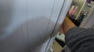 cumshot female orgasm in bathroom خاله ناتنی گفت بیا لیف بکش ولی چشماتو ببند فول مکالمه ایرانی