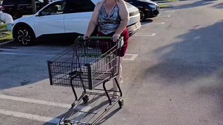 Met a stranger in supermarket parking lot, who said, he was a landscaper, I like his power tool