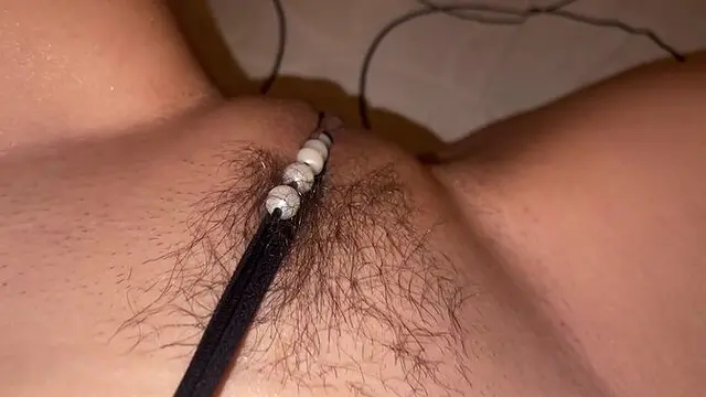 Amateur MILF masturbates with panties