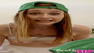 Kiara Cole's Lucky Suck😜-Fest for Free Beads on St. Patrick's Day