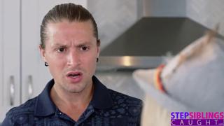 Stepsis Kenzie begs for Cock🍆 - S12:E4