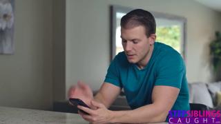 StepSis Kenzie Reeves orders: Lick This Pussy✌! - S16:E7