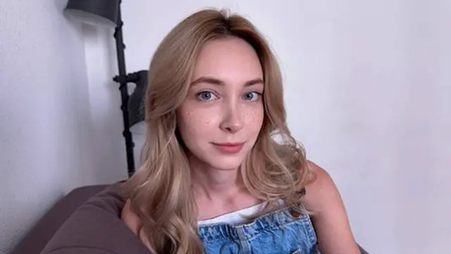 Requested a night together &mdash;  ended with a creampie - Loly Nebel