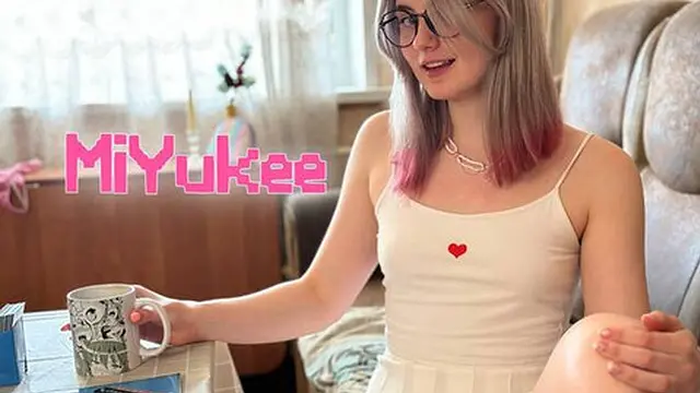 Quivering tart forfeits board game &mdash;  rewarded with rampant cunnilingus and sloppy fellatio😜 &mdash;  oh so grateful MiYukee